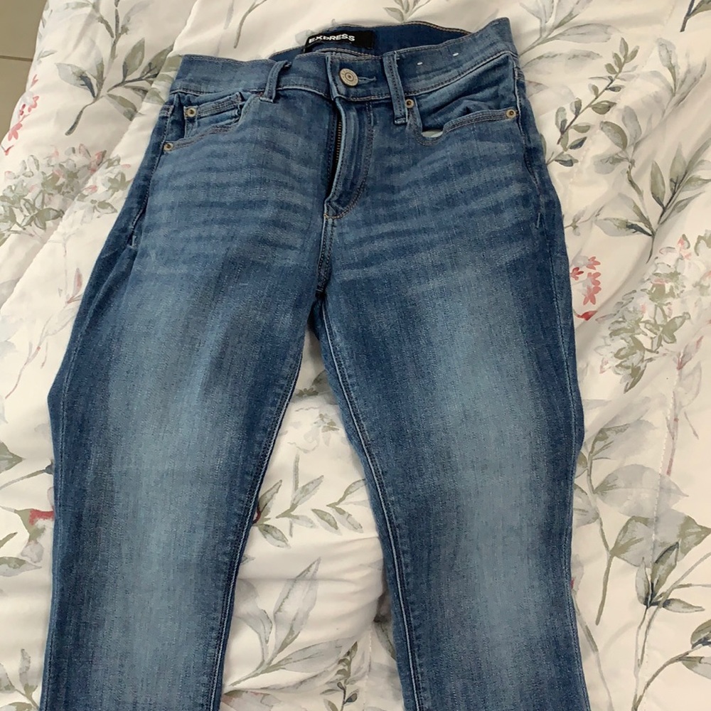 Stretchy Jeans